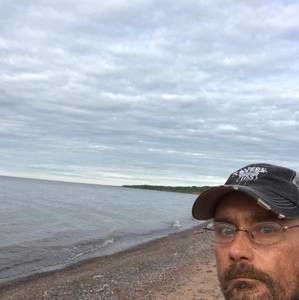 Meet your Posher, Erik